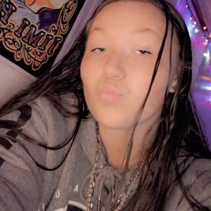 Meet your Posher, Brandi